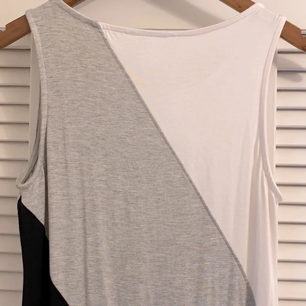 Athleta | Rayon Stretch Diagonal Colorblock Sleeveless Midi Dress (XS) - Picture 11 of 14